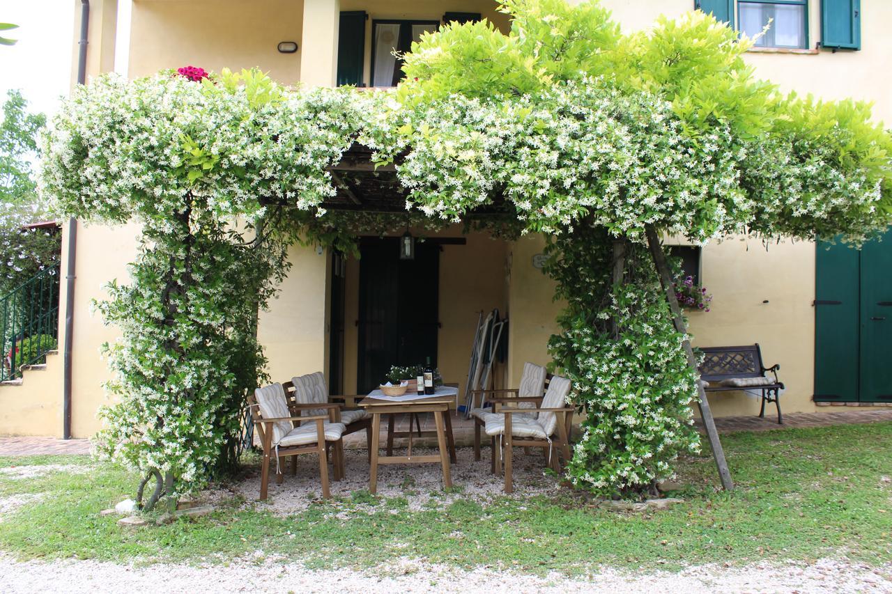 בוואניה Agriturismo La Fonte מראה חיצוני תמונה